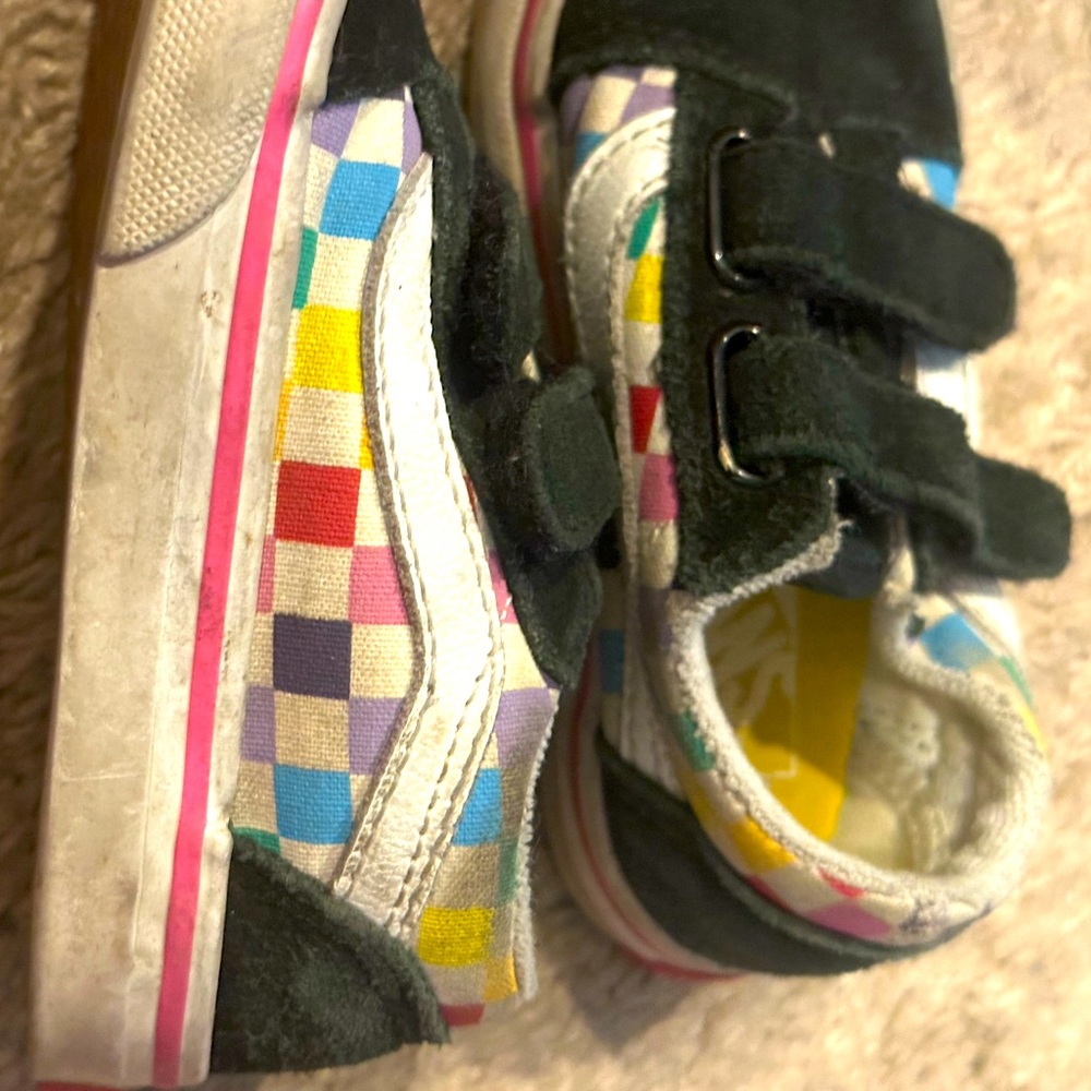 Vans toddler size 7 Velcro straps